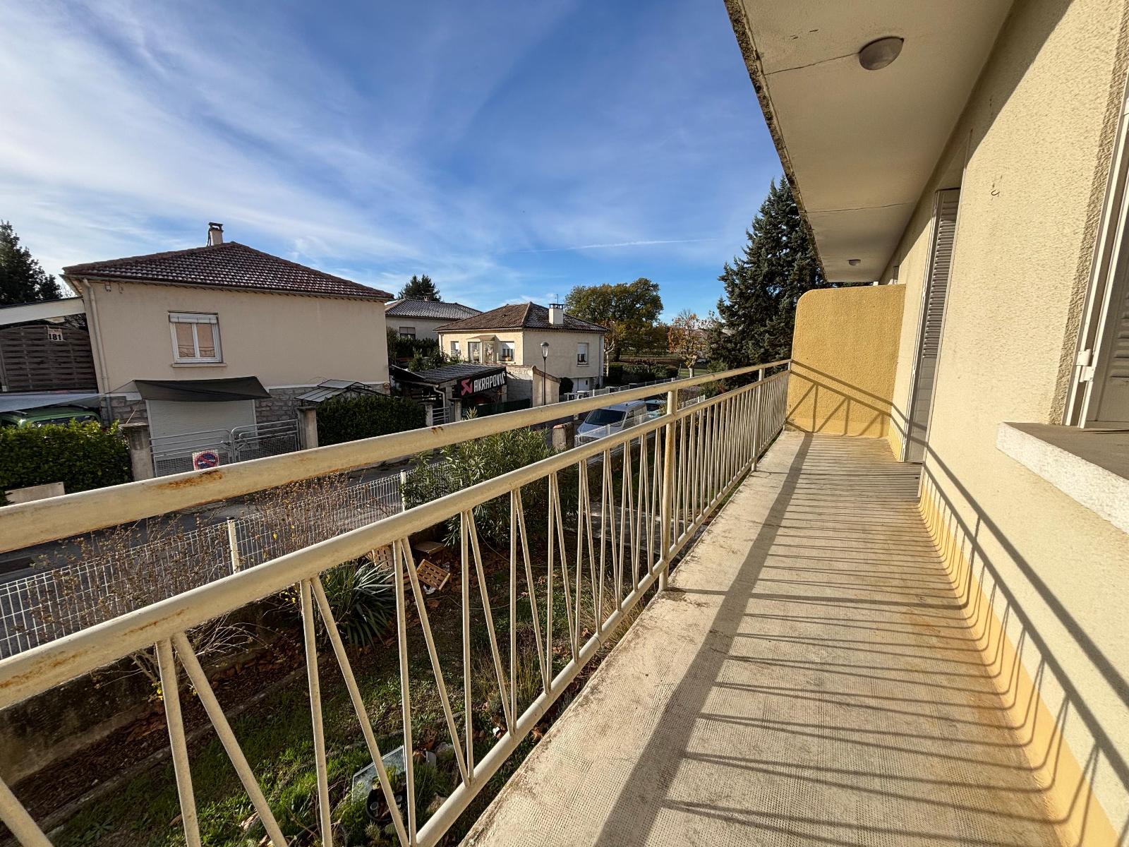 appartement 4 pièces - RUOMS