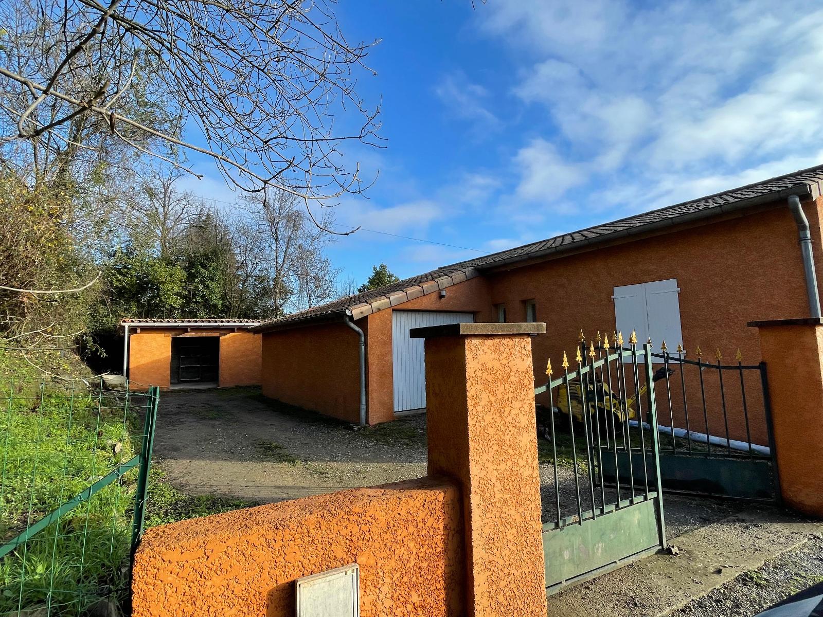 maison 4 pièces - AUBENAS