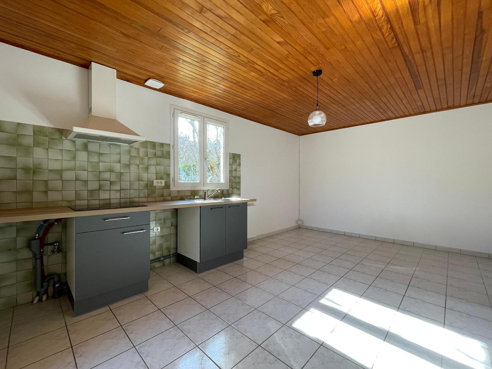 maison 3 pièces - THUYETS