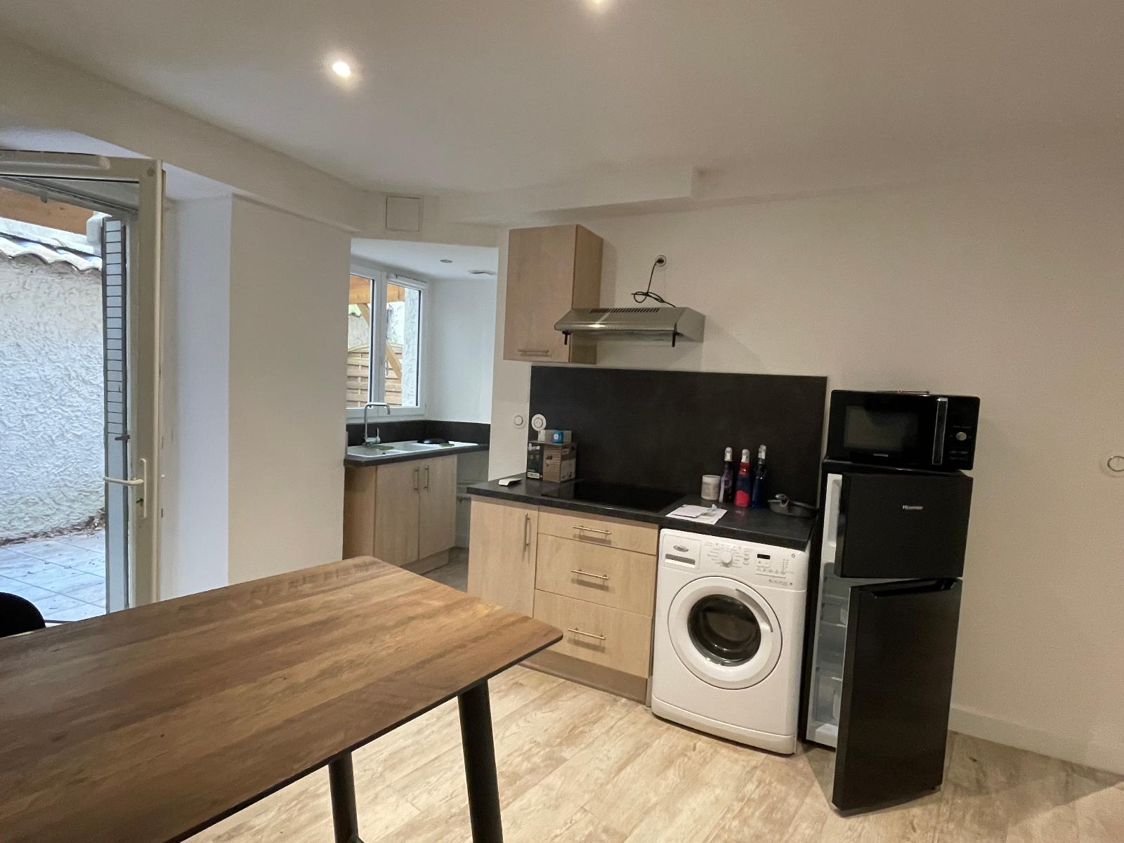 appartement 2 pièces - AUBENAS