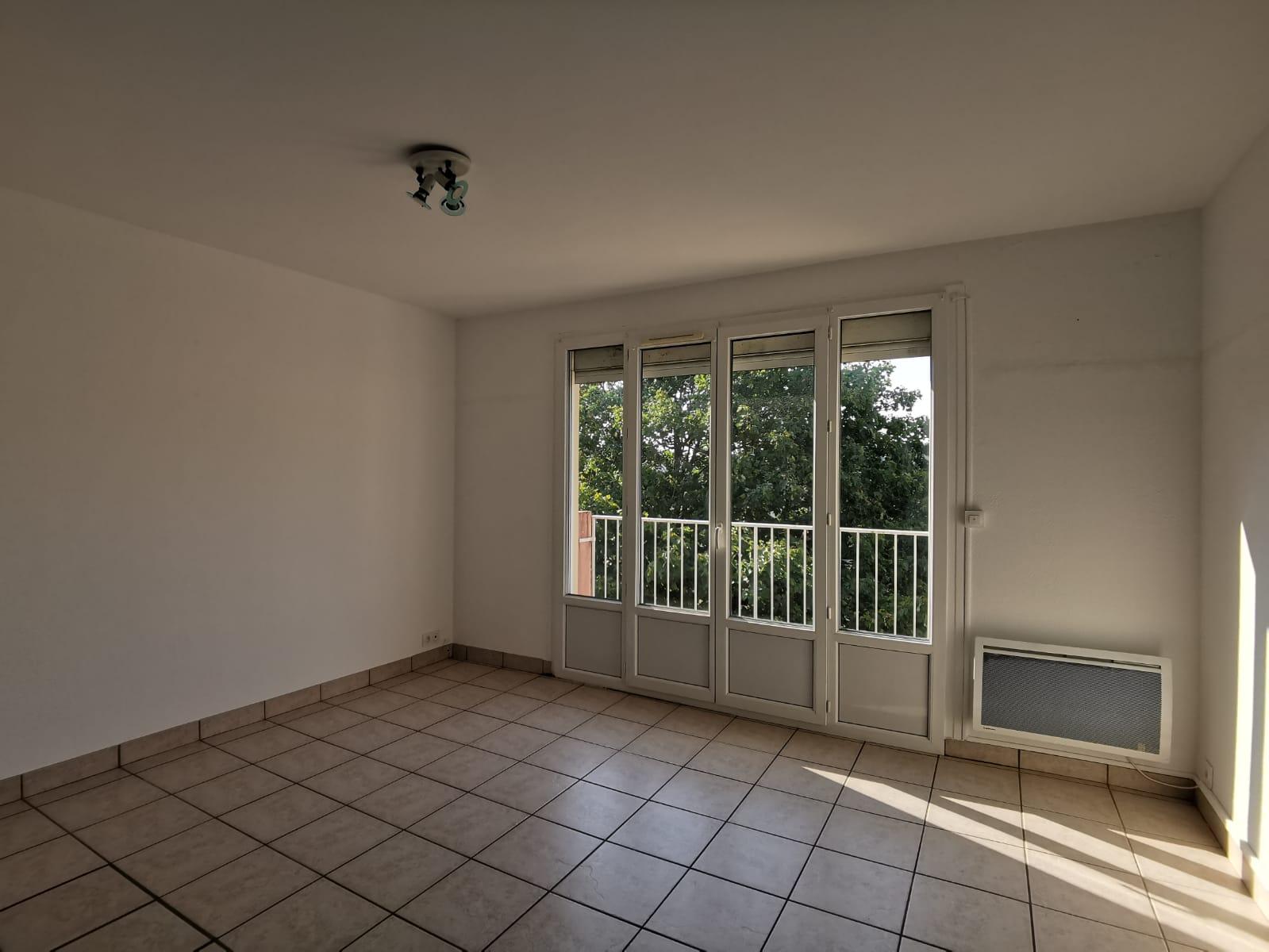 appartement 3 pièces - LABEGUDE