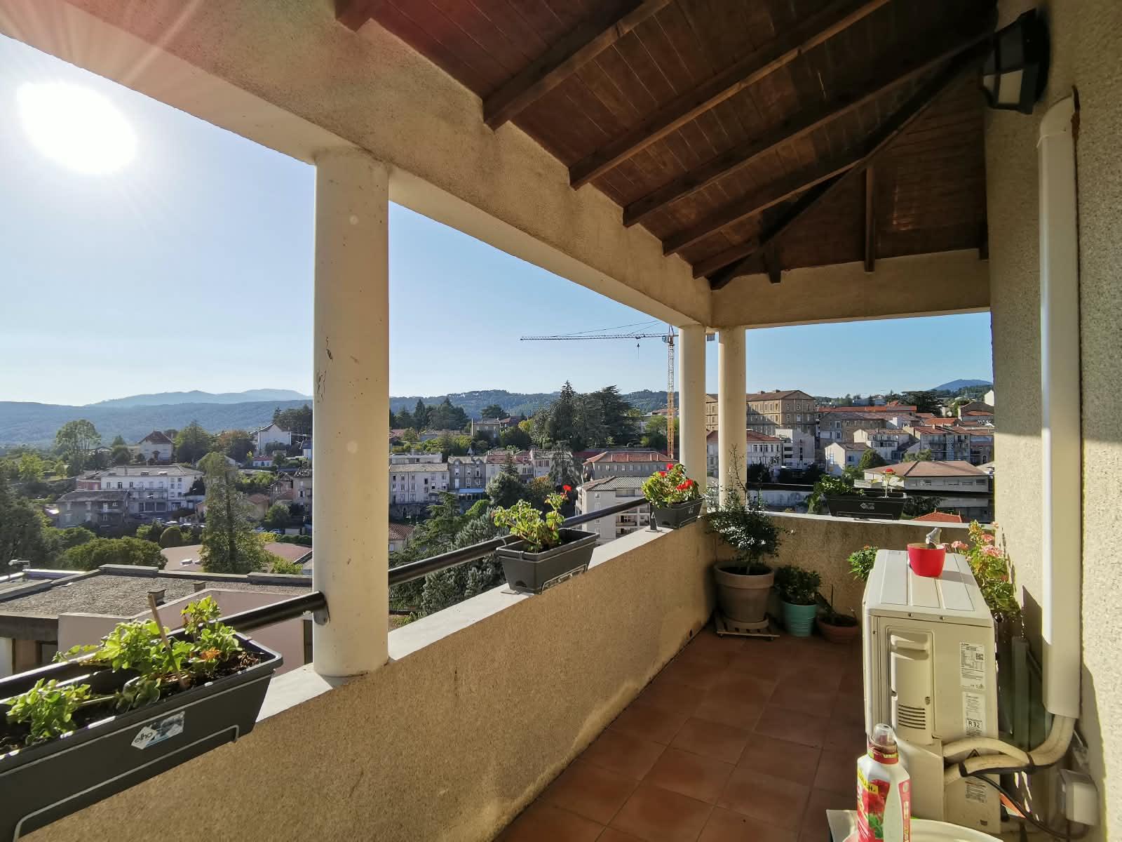 appartement 4 pièces - AUBENAS
