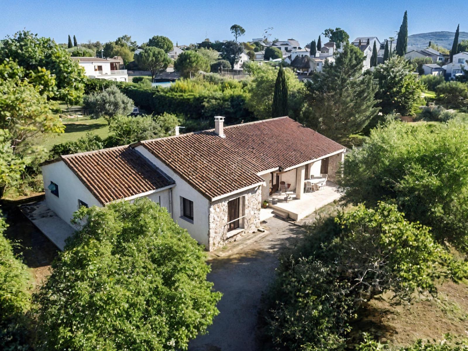 maison 5 pièces - CHAUZON
