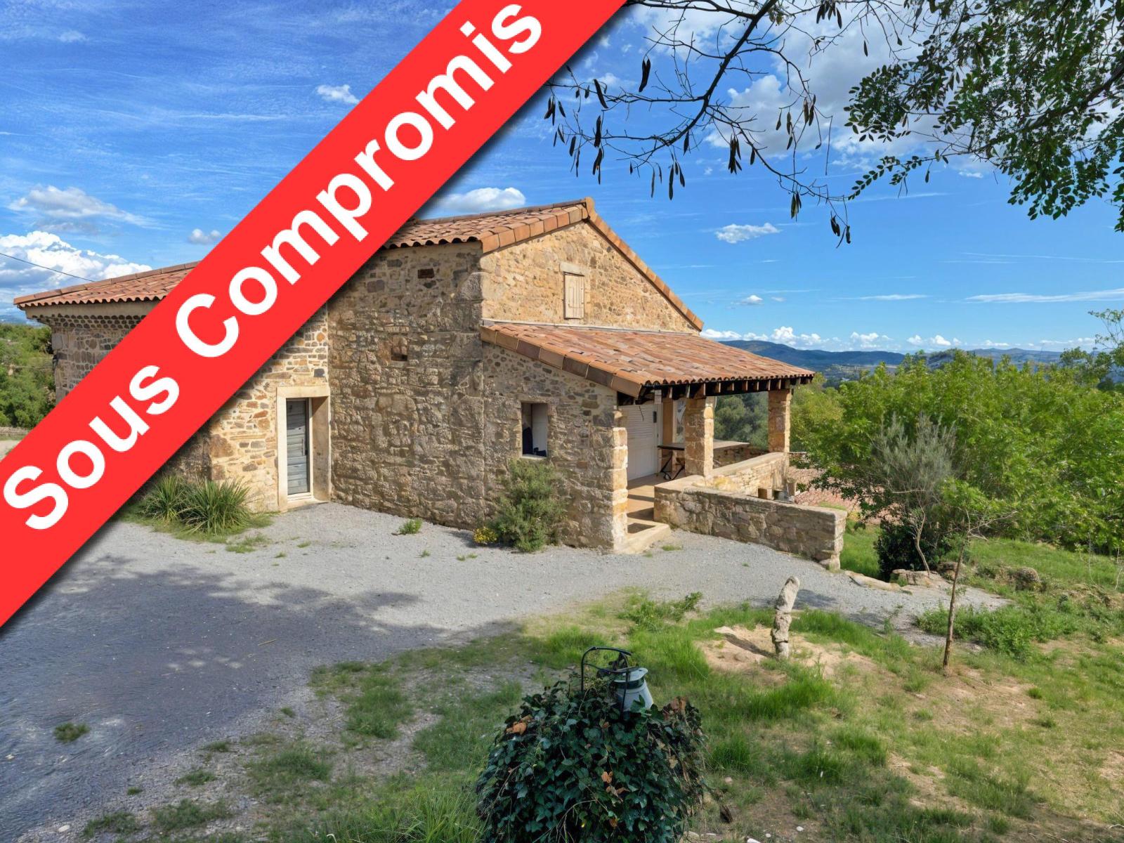 maison 3 pièces - AUBENAS