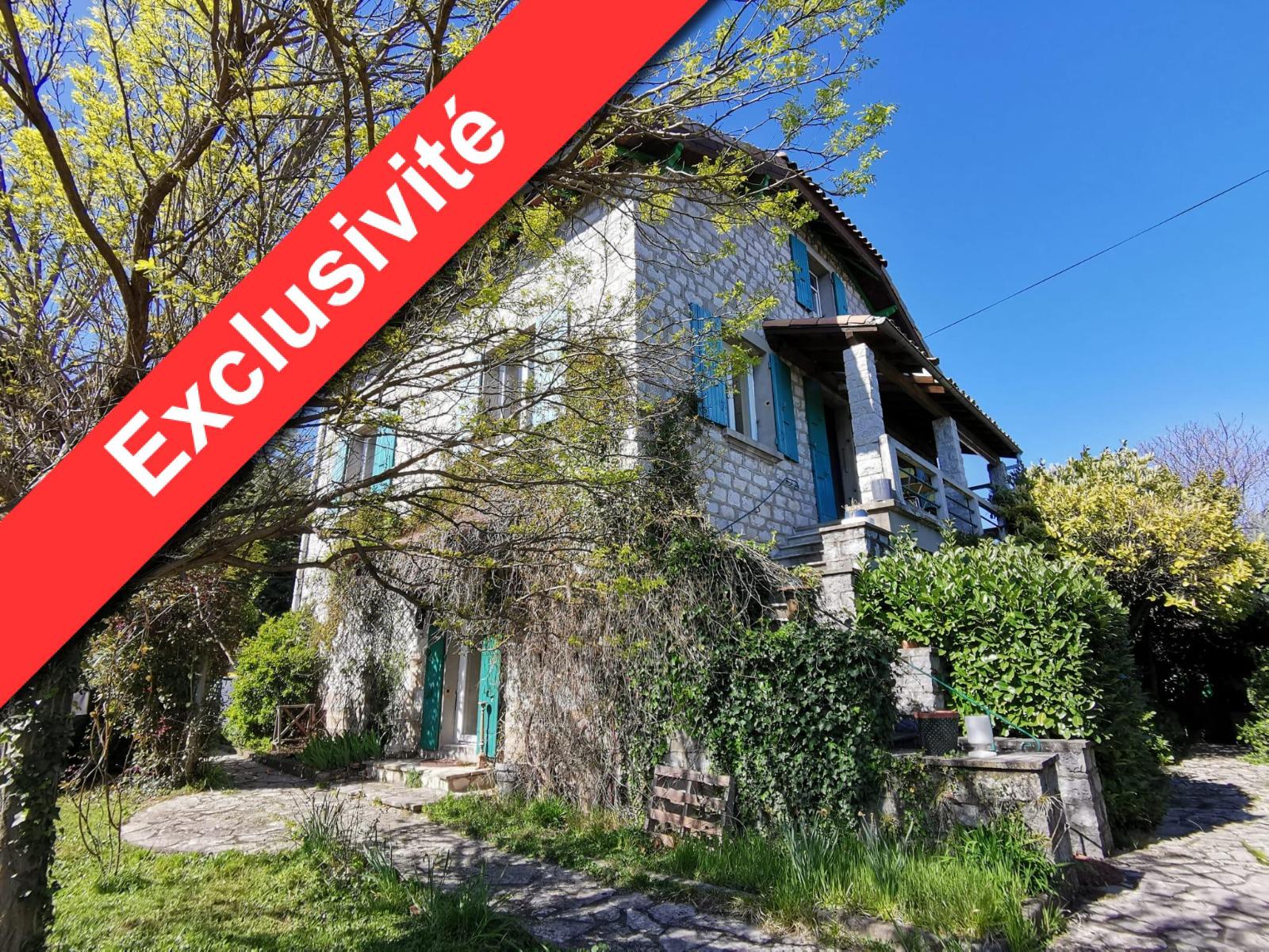 maison 4 pièces - ST-ETIENNE-DE-FONTBELLON