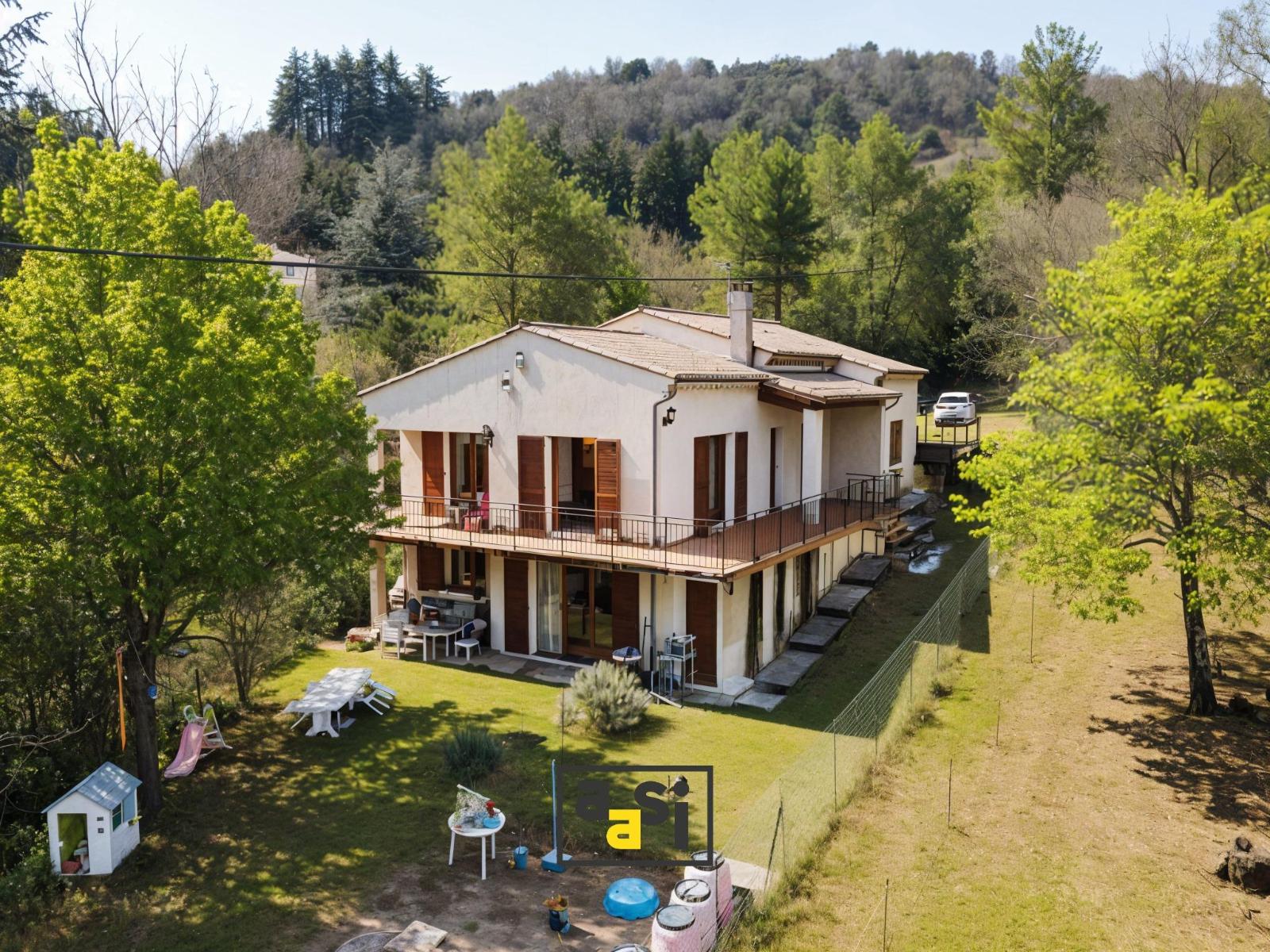 maison 9 pièces - VALS-LES-BAINS